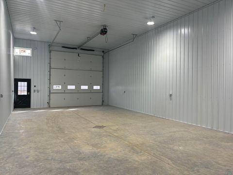 Tiny photo for 2363 2nd Ave NE, Sioux Center, IA 51250 (MLS # 823336)