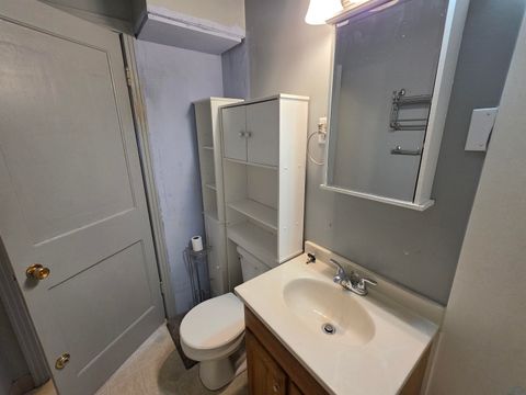 Tiny photo for 515 8th Ave, Sheldon, IA 51201 (MLS # 832297)