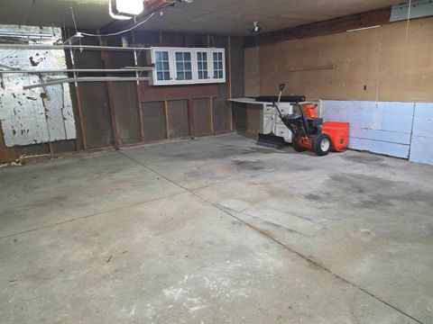 Tiny photo for 515 8th Ave, Sheldon, IA 51201 (MLS # 832297)