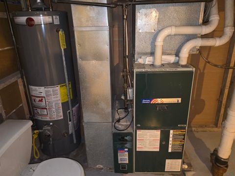 Tiny photo for 515 8th Ave, Sheldon, IA 51201 (MLS # 832297)