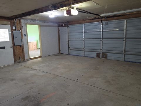 Tiny photo for 515 8th Ave, Sheldon, IA 51201 (MLS # 832297)