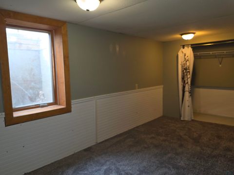 Tiny photo for 515 8th Ave, Sheldon, IA 51201 (MLS # 832297)