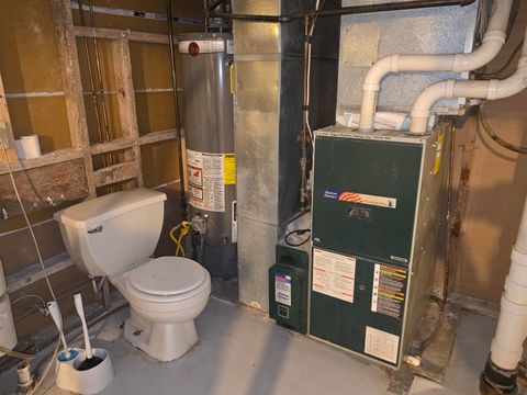 Tiny photo for 515 8th Ave, Sheldon, IA 51201 (MLS # 832297)