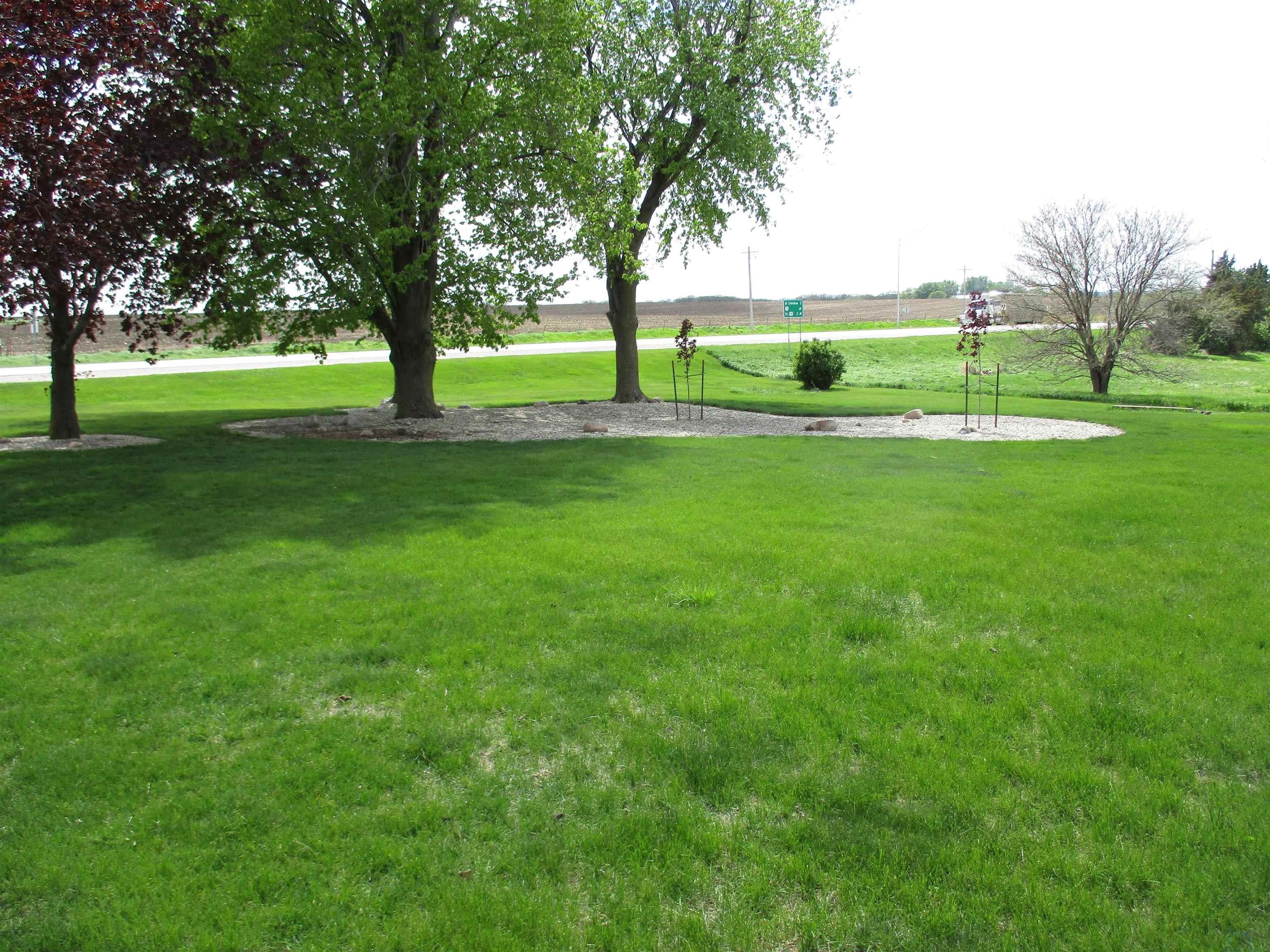 1885 Hwy 3 - Photo 3