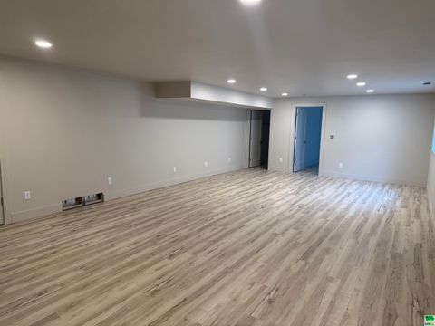 Tiny photo for 1506 Lincoln Pl SE Pl, Orange City, IA 51250 (MLS # 829850)