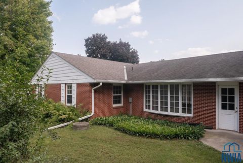 Tiny photo for 606 Concord Ave NE Ave, Orange City, IA 51041 (MLS # 830358)