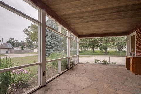 Tiny photo for 606 Concord Ave NE Ave, Orange City, IA 51041 (MLS # 830358)