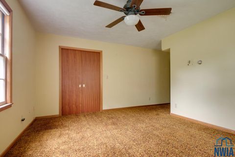 Tiny photo for 606 Concord Ave NE Ave, Orange City, IA 51041 (MLS # 830358)