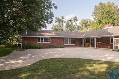Tiny photo for 606 Concord Ave NE Ave, Orange City, IA 51041 (MLS # 830358)