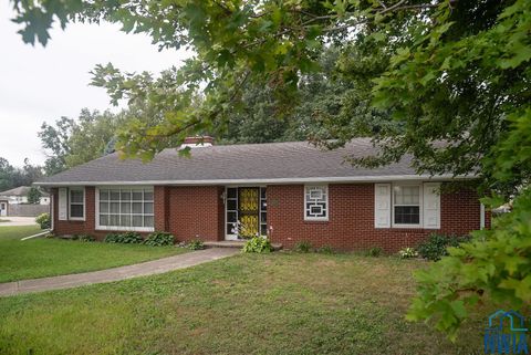 Tiny photo for 606 Concord Ave NE Ave, Orange City, IA 51041 (MLS # 830358)