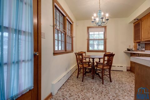 Tiny photo for 606 Concord Ave NE Ave, Orange City, IA 51041 (MLS # 830358)