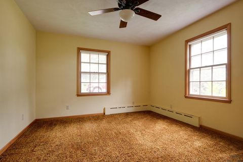 Tiny photo for 606 Concord Ave NE Ave, Orange City, IA 51041 (MLS # 830358)
