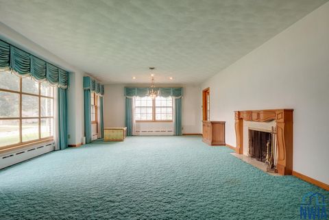 Tiny photo for 606 Concord Ave NE Ave, Orange City, IA 51041 (MLS # 830358)