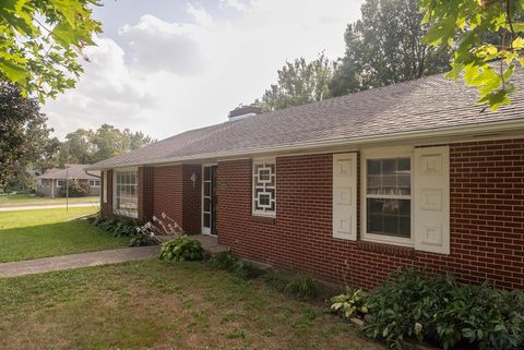 Tiny photo for 606 Concord Ave NE Ave, Orange City, IA 51041 (MLS # 830358)