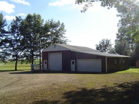 Tiny photo for 1690 290th Street, Rock Valley, IA 51247 (MLS # 830028)