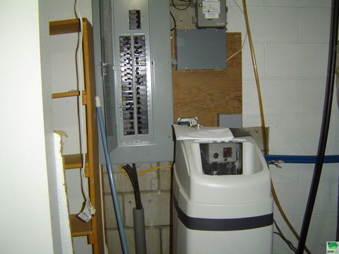 Tiny photo for 1690 290th Street, Rock Valley, IA 51247 (MLS # 830028)