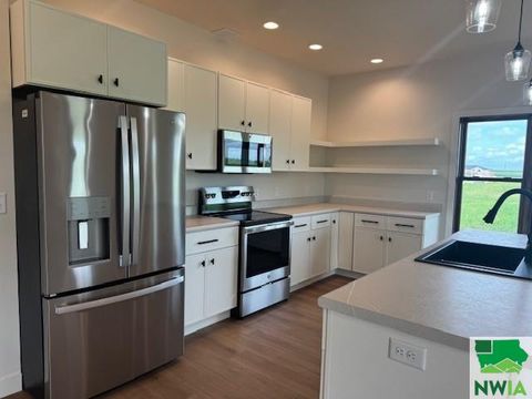 Tiny photo for 1558 11th Ave NE, Sioux Center, IA 51250 (MLS # 829622)