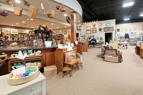 Tiny photo for 1825 2nd Ave SW, Sioux Center, IA 51250 (MLS # 831638)