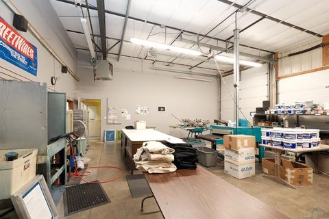 Tiny photo for 1825 2nd Ave SW, Sioux Center, IA 51250 (MLS # 831638)