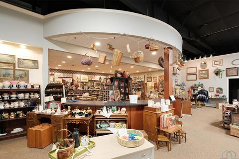 Tiny photo for 1825 2nd Ave SW, Sioux Center, IA 51250 (MLS # 831638)