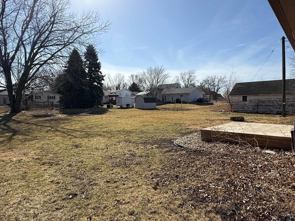Photo of 105 4th Ave S Ave, Hospers, IA 51238 (MLS # 832110)