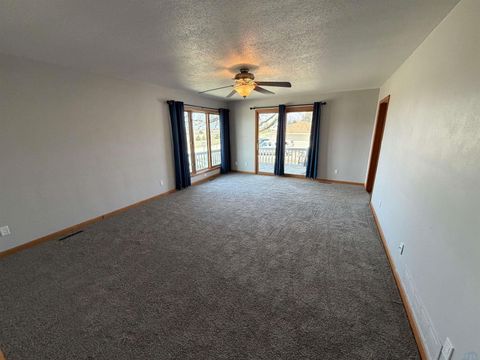 Tiny photo for 608 Pine Street, Sheldon, IA 51201 (MLS # 832431)