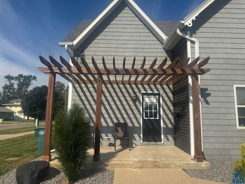 Tiny photo for 120 Delaware Ave SW Ave, Orange City, IA 51041 (MLS # 830105)