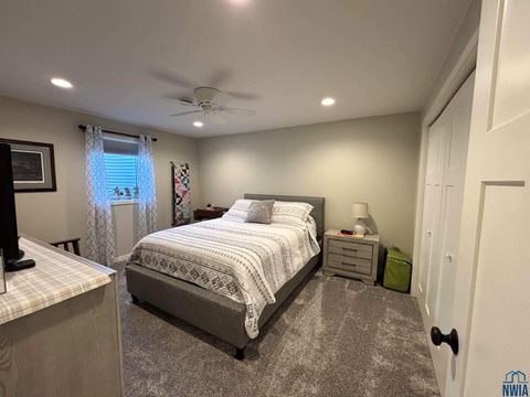 Tiny photo for 1073 14th Cir NE, Sioux Center, IA 51250 (MLS # 830942)