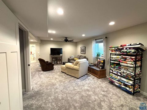 Tiny photo for 1073 14th Cir NE, Sioux Center, IA 51250 (MLS # 830942)