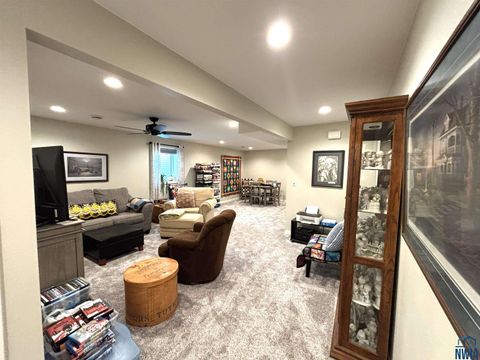 Tiny photo for 1073 14th Cir NE, Sioux Center, IA 51250 (MLS # 830942)