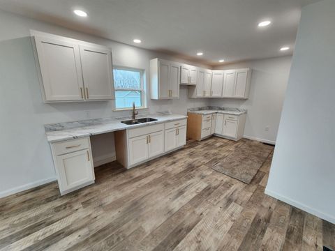 Tiny photo for 707 Colfax St, Boyden, IA 51234 (MLS # 832473)