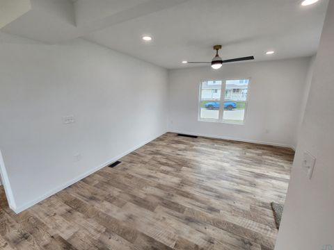 Tiny photo for 707 Colfax St, Boyden, IA 51234 (MLS # 832473)