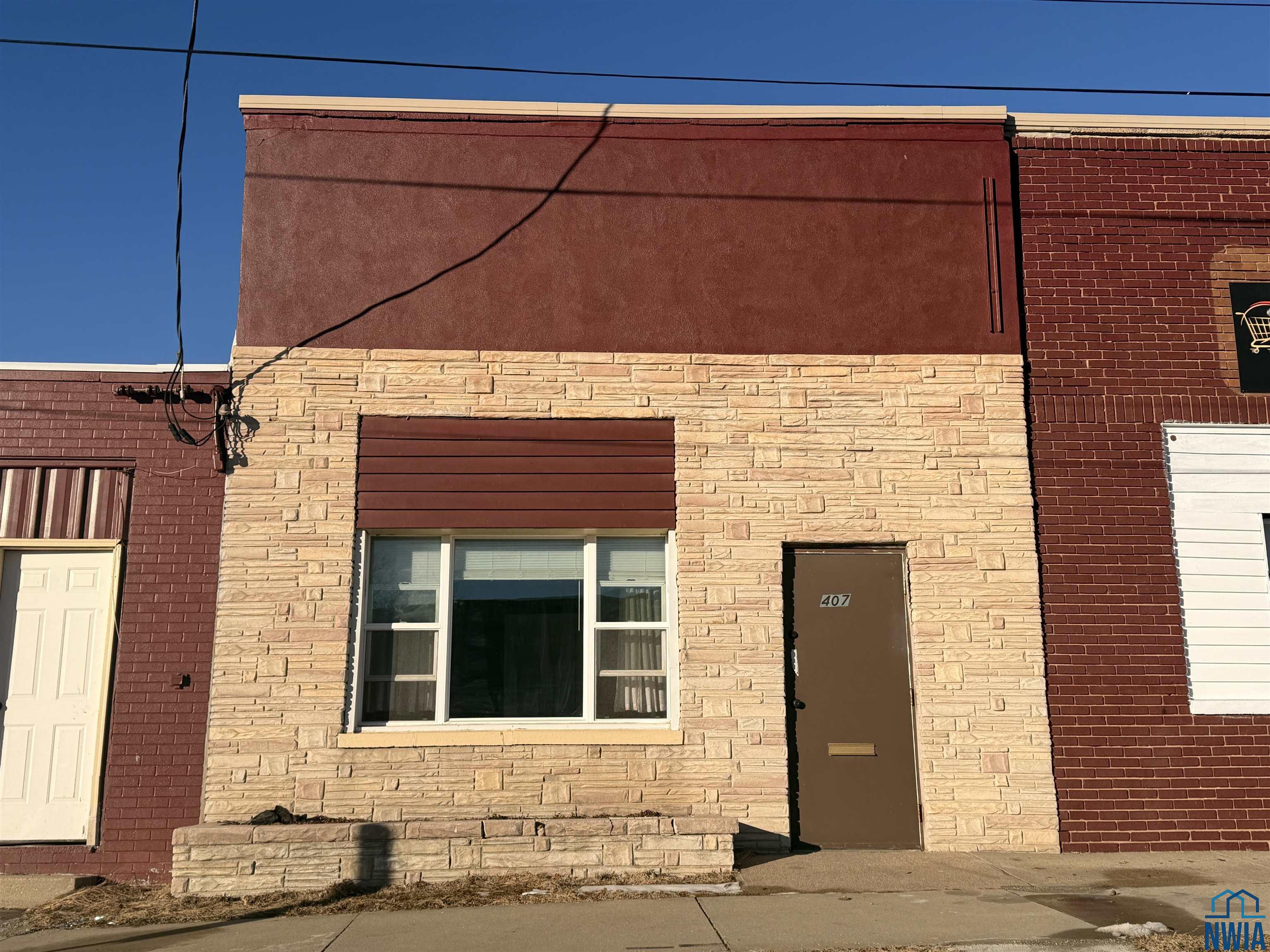Photo 1 of 7 — 407 11th Street, Sioux City, IA 51105