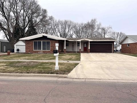 Photo of 123 Normal College Avenue, Sheldon, IA 51201 (MLS # 832347)