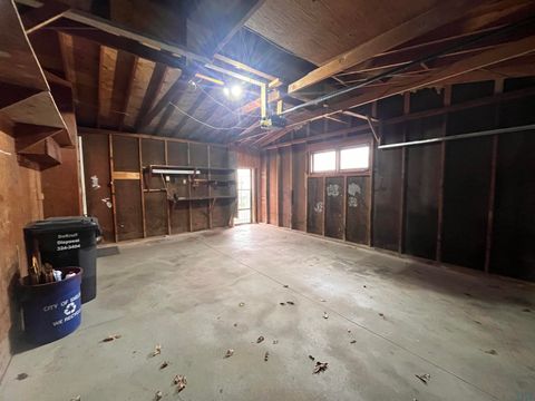 Tiny photo for 123 Normal College Avenue, Sheldon, IA 51201 (MLS # 832347)