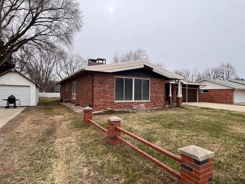 Tiny photo for 123 Normal College Avenue, Sheldon, IA 51201 (MLS # 832347)