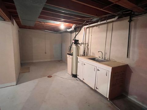 Tiny photo for 123 Normal College Avenue, Sheldon, IA 51201 (MLS # 832347)