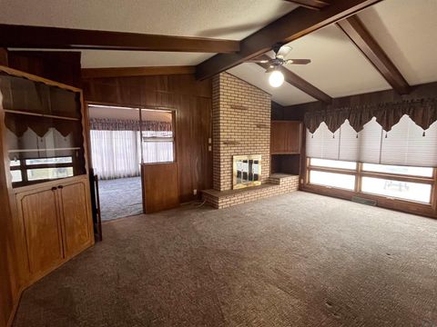 Tiny photo for 123 Normal College Avenue, Sheldon, IA 51201 (MLS # 832347)
