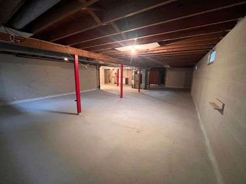 Tiny photo for 123 Normal College Avenue, Sheldon, IA 51201 (MLS # 832347)