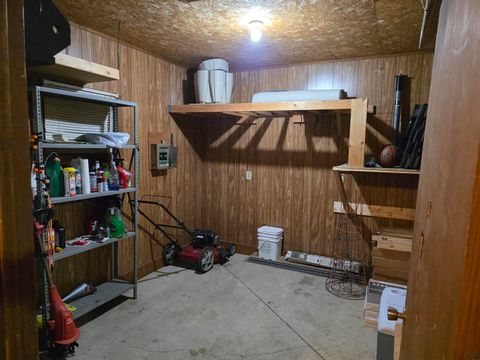 Tiny photo for 703 9th Ave, Sheldon, IA 51201 (MLS # 832316)