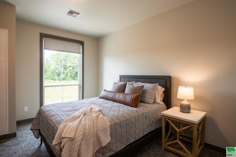 Tiny photo for 1311 Canal Court SE #1.5 One Bed+Den, Orange City, IA 51041 (MLS # 824751)