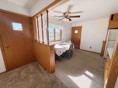 Tiny photo for 513 2nd St NW St, Orange City, IA 51041 (MLS # 831957)