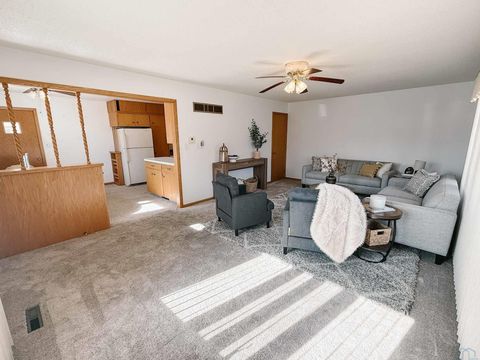 Tiny photo for 513 2nd St NW St, Orange City, IA 51041 (MLS # 831957)