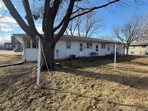 Tiny photo for 513 2nd St NW St, Orange City, IA 51041 (MLS # 831957)