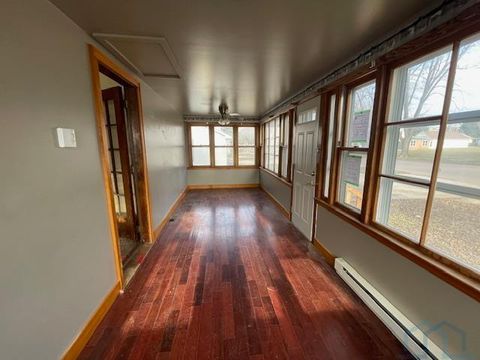 Tiny photo for 1150 11th St, Sheldon, IA 51201 (MLS # 832250)