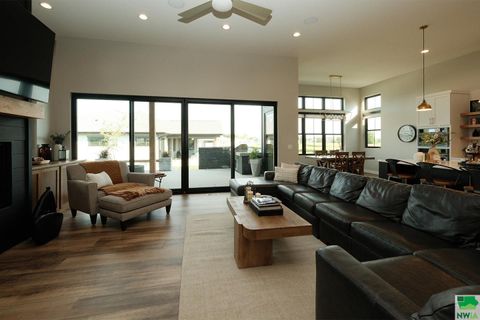 Tiny photo for 716 18th Street SE, Sioux Center, IA 51250 (MLS # 829802)