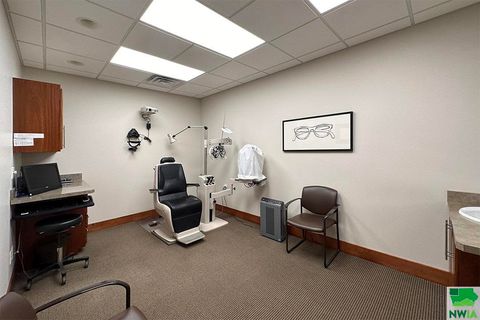 Tiny photo for 318 N Main Ave, Sioux Center, IA 51250 (MLS # 822495)