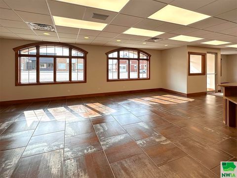 Tiny photo for 318 N Main Ave, Sioux Center, IA 51250 (MLS # 822495)