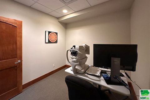 Tiny photo for 318 N Main Ave, Sioux Center, IA 51250 (MLS # 822495)