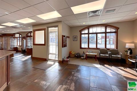 Tiny photo for 318 N Main Ave, Sioux Center, IA 51250 (MLS # 822495)